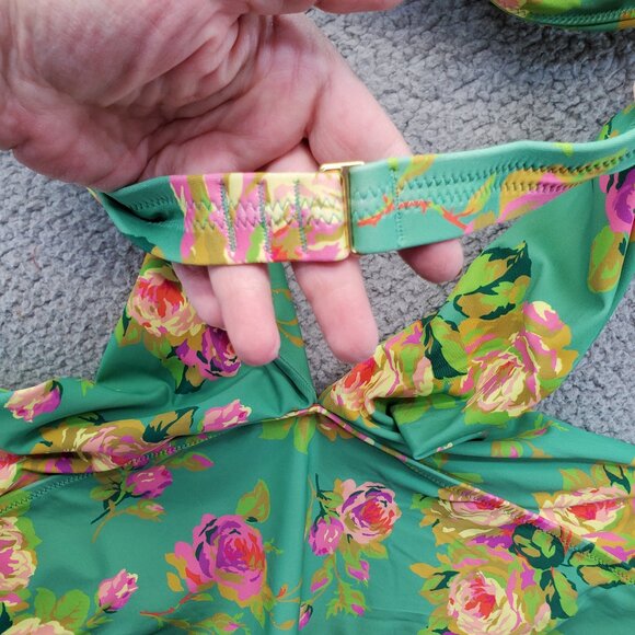 J. Crew  Crisscross Cutout Bandeau One-piece Swim Suit Rose Garden Size … - Picture 9 of 13